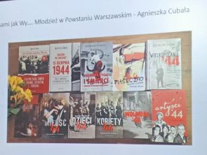 Prezentacja multimedialna na spotkaniu autorskim z Agnieszką Cubałą.